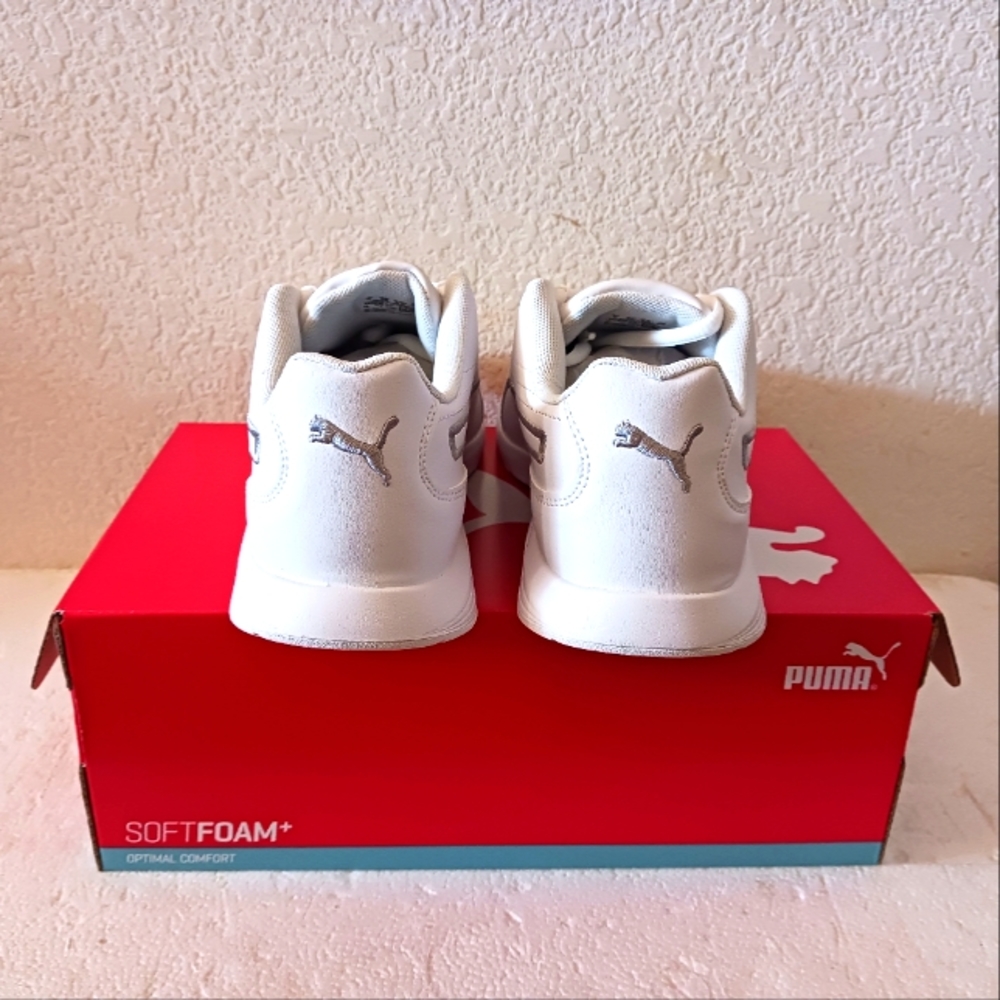 Puma - Picture 3 of 4